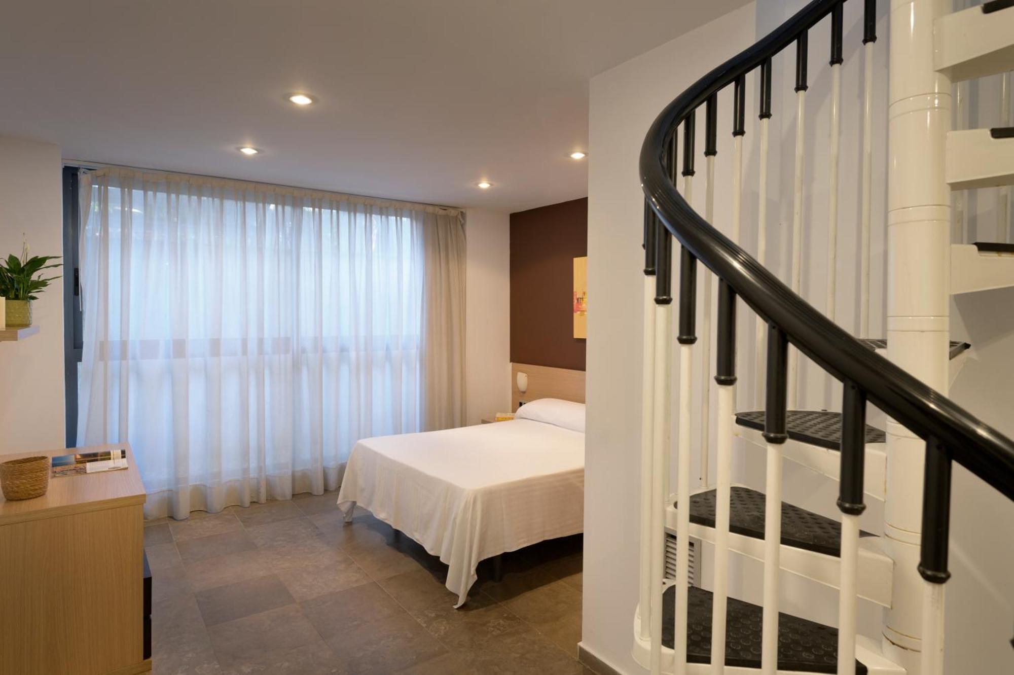 Sg Costa Bcn Apartments Castelldefels Eksteriør bilde