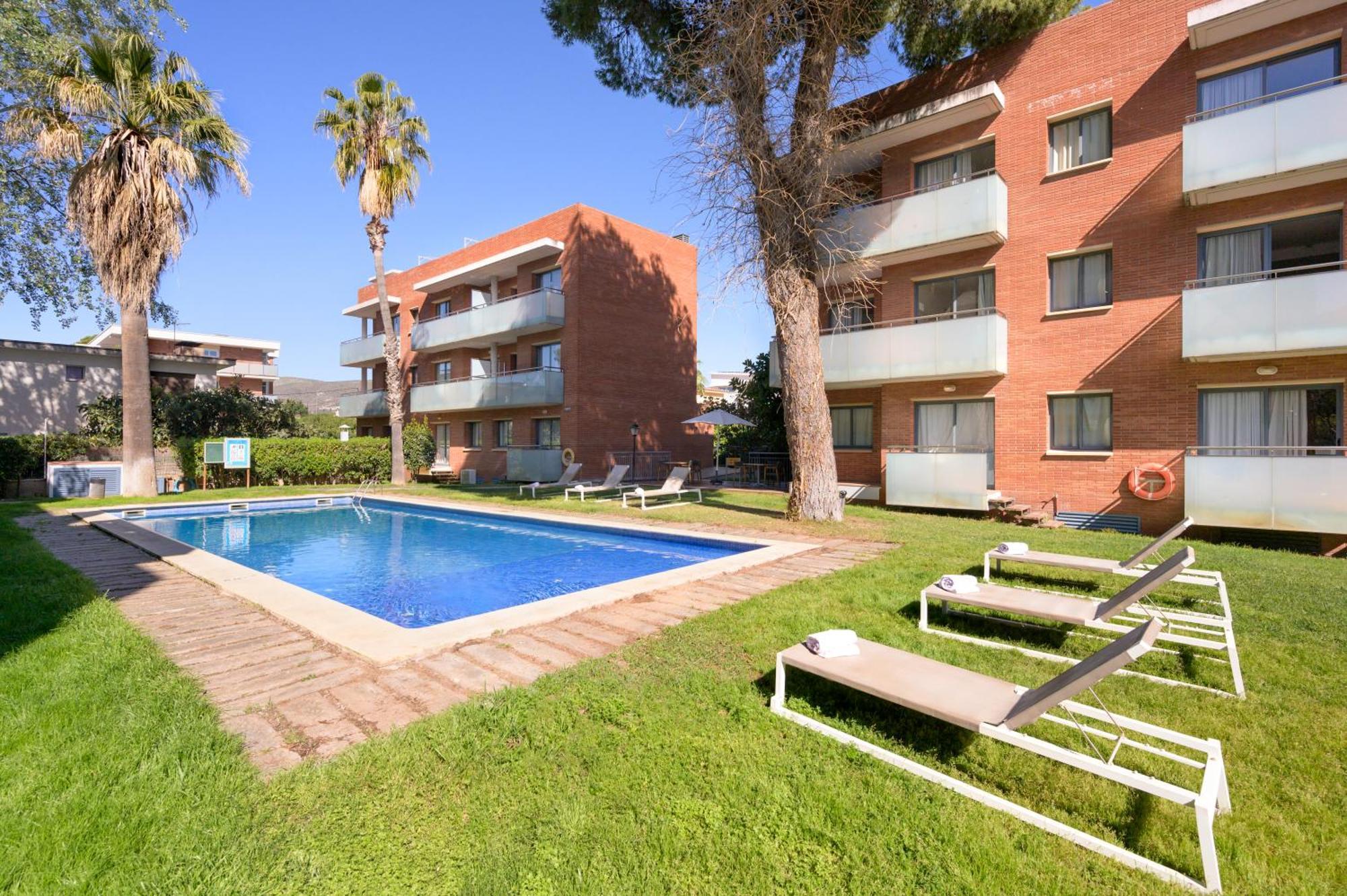 Sg Costa Bcn Apartments Castelldefels Eksteriør bilde