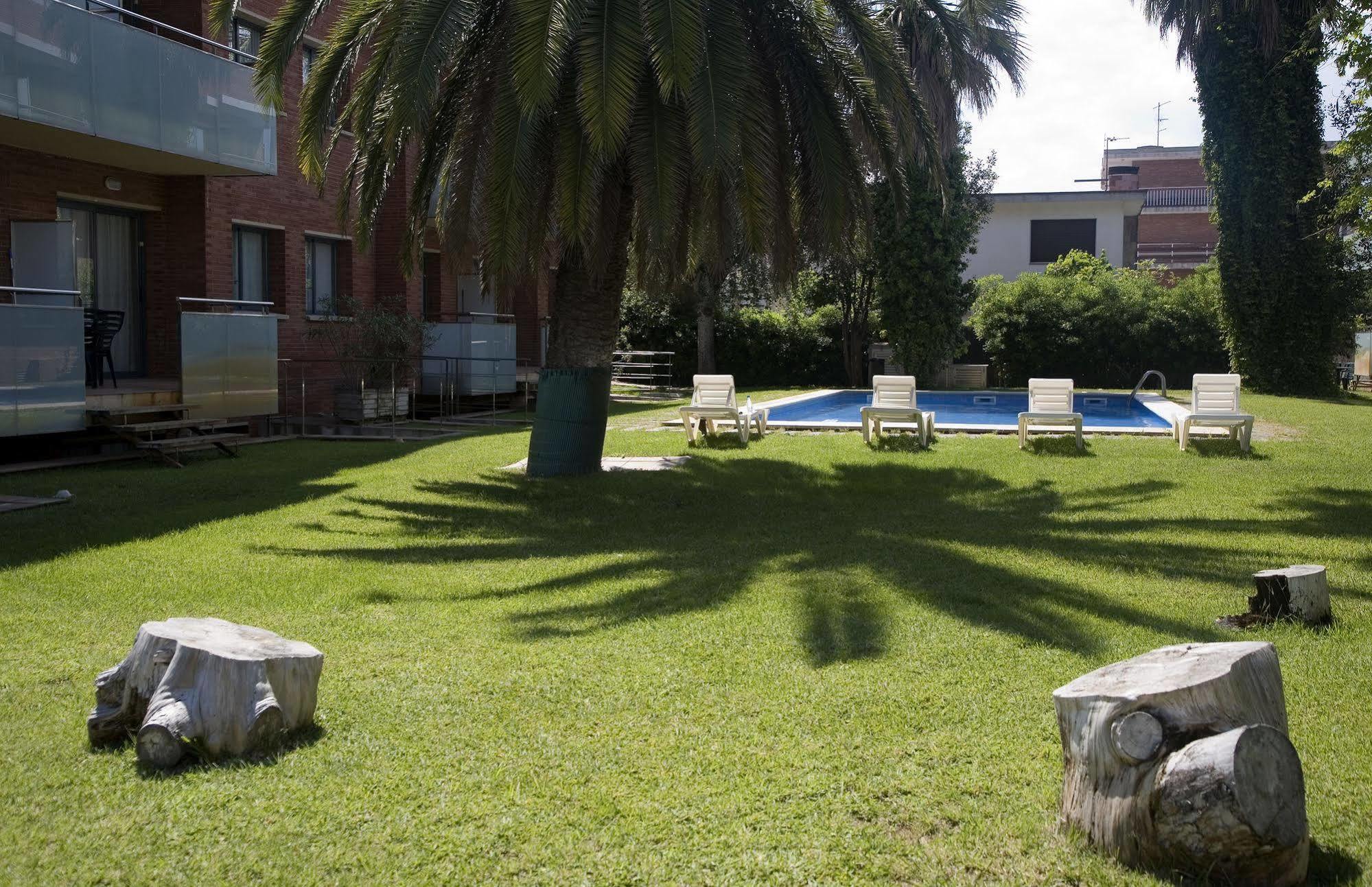 Sg Costa Bcn Apartments Castelldefels Eksteriør bilde